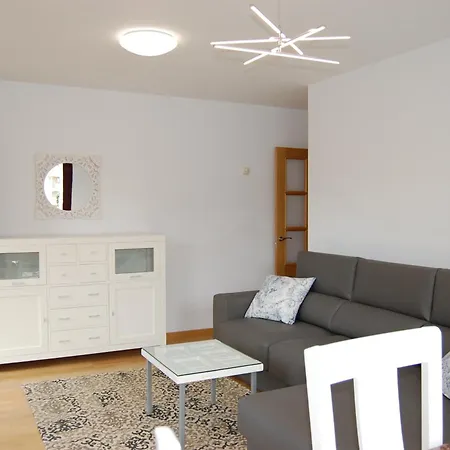 Gestiona2r - 3 Landaburu Apartment *